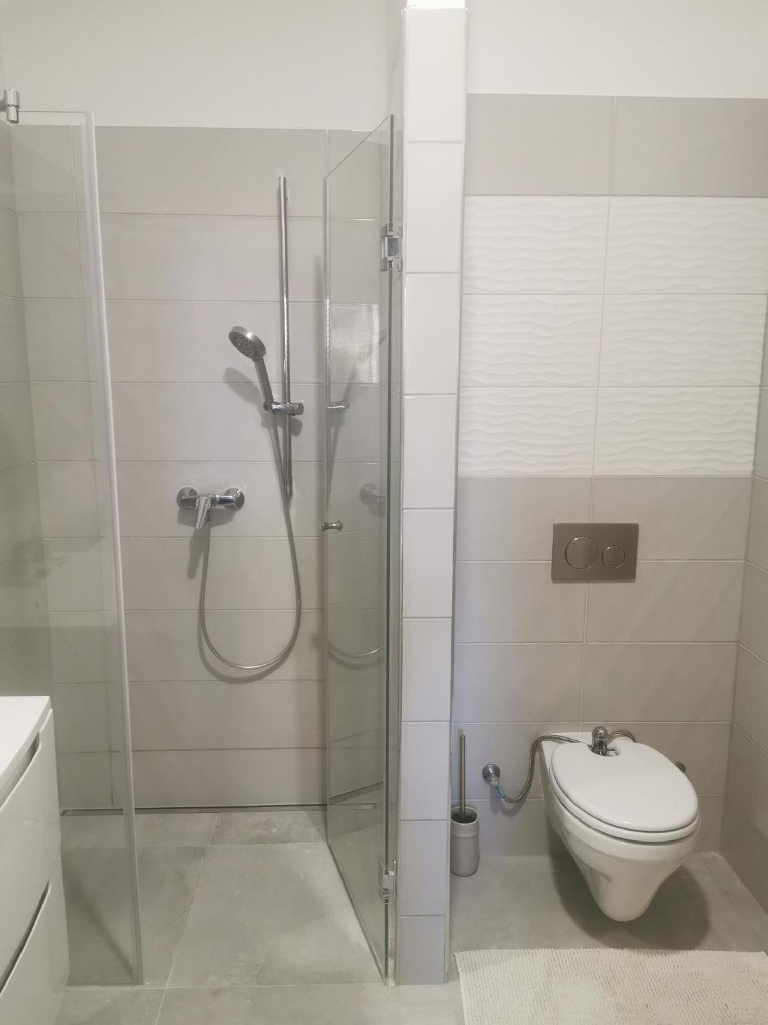 Beli Apartman Melygarazzsal Heviz Exterior photo
