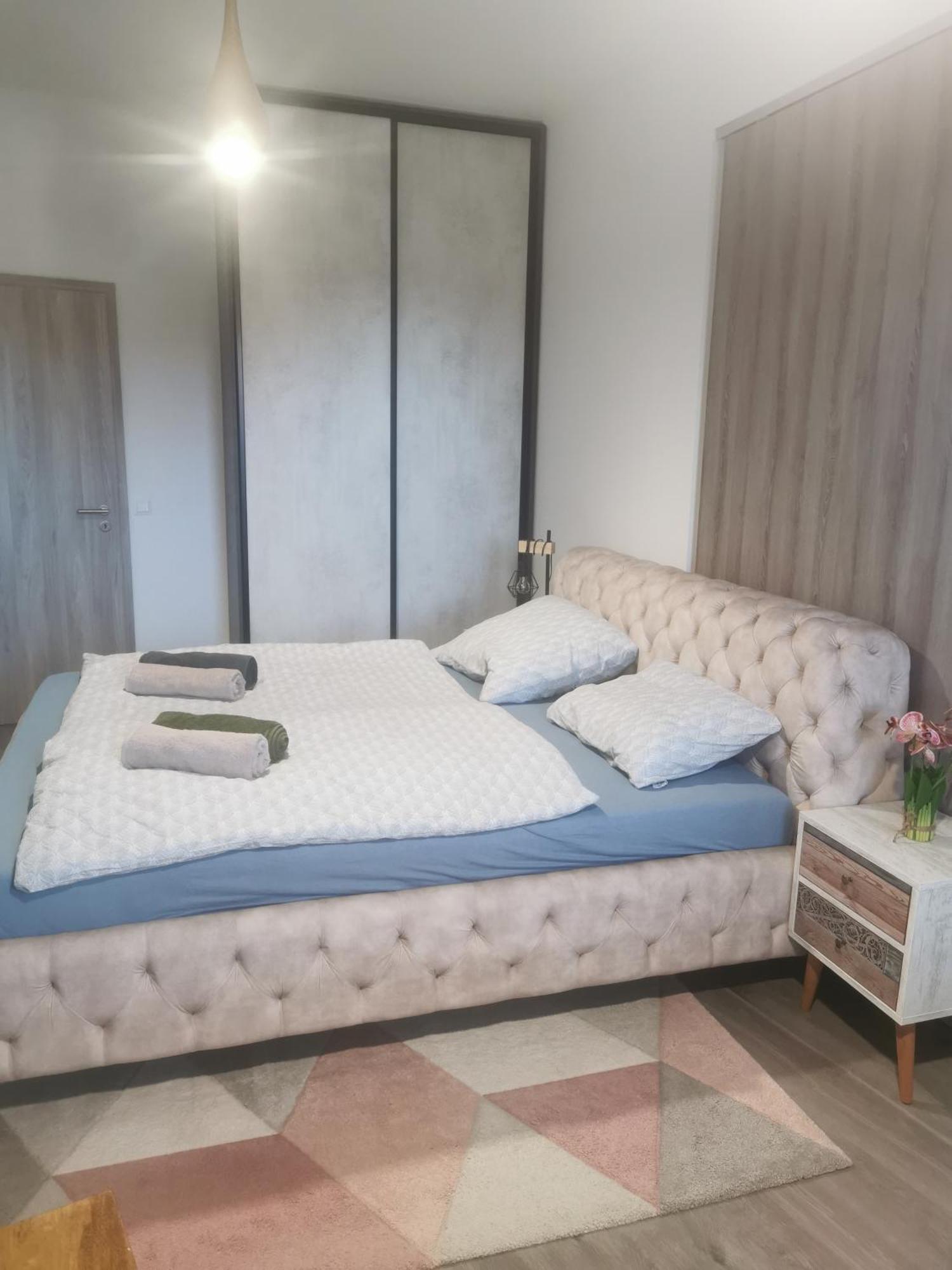 Beli Apartman Melygarazzsal Heviz Exterior photo